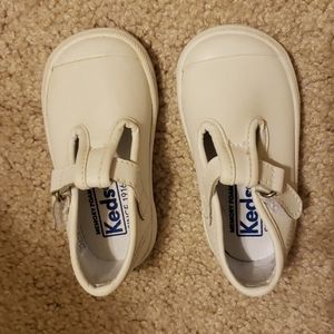 NWOT 3M White T-Strap Keds